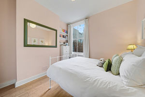 Photo 9- click for photo gallery